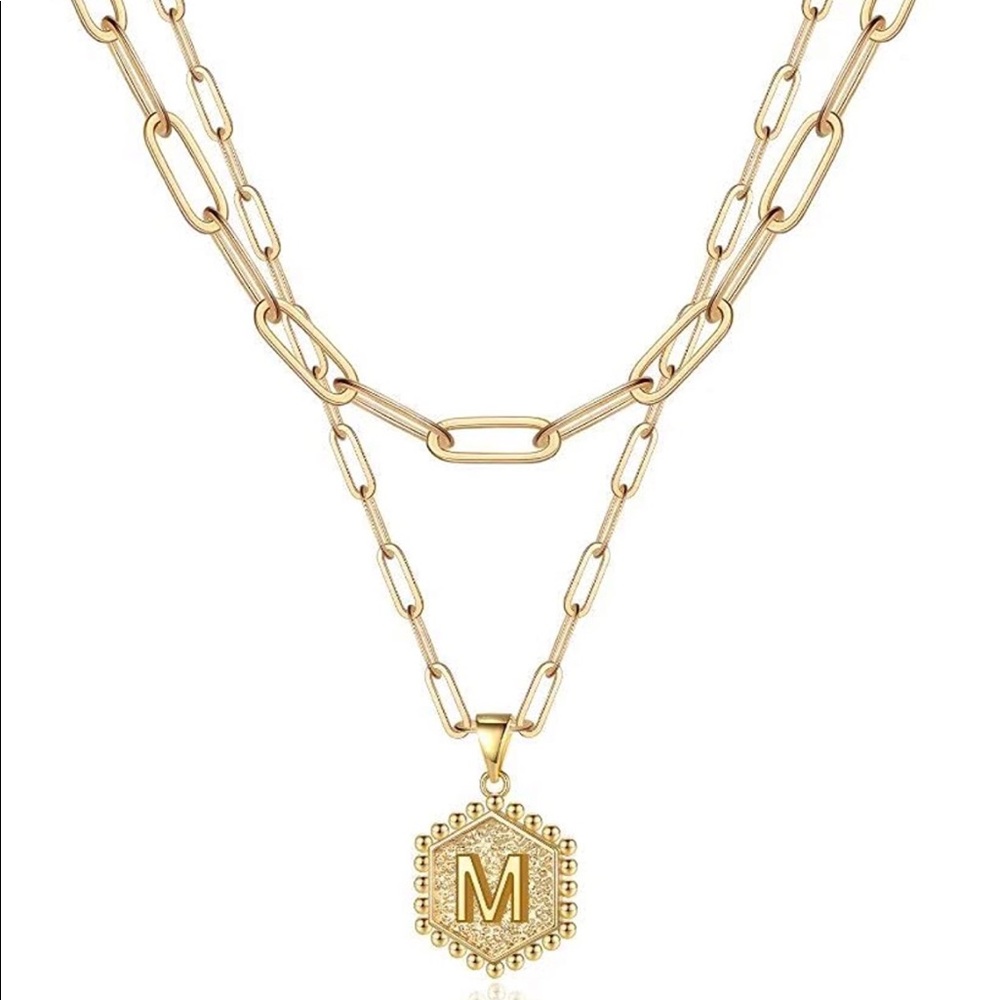 ::✨Delicate [GOLD] Layered Initial Necklace Set - Picture 6 of 12